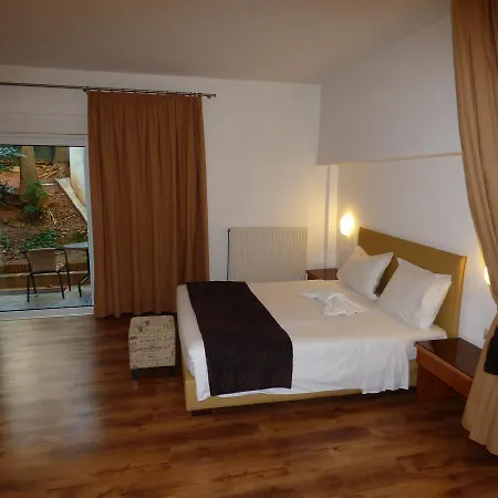 Habitat Aparthotel 2*